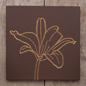 Engraving: Lily in Gold